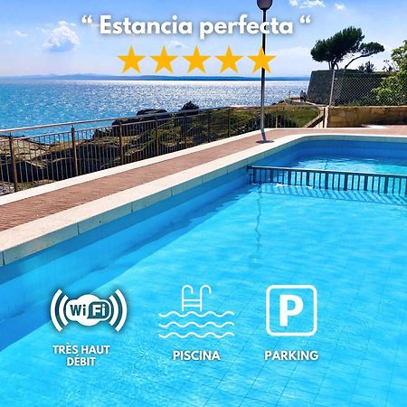 Magnifique Appartement En Front De Mer, Caneylles Roses Eksteriør bilde