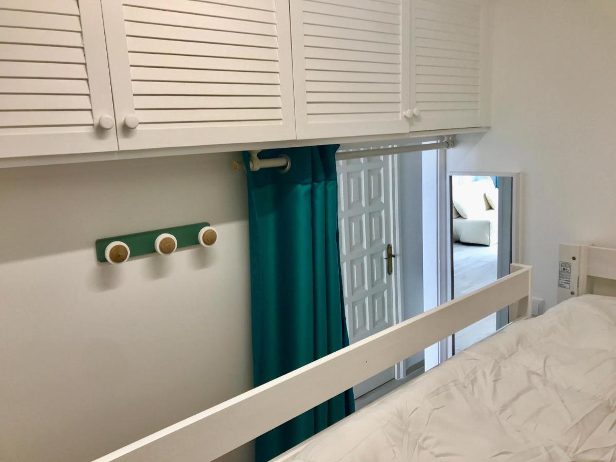 Magnifique Appartement En Front De Mer, Caneylles Roses Eksteriør bilde