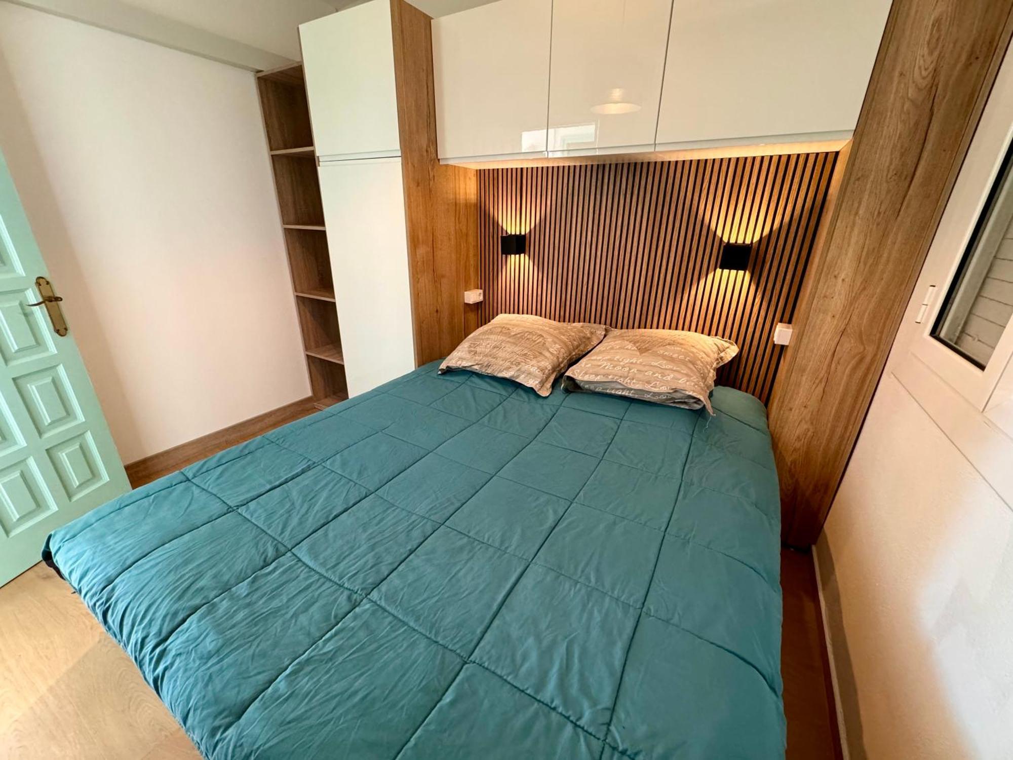 Magnifique Appartement En Front De Mer, Caneylles Roses Eksteriør bilde